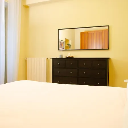 Apartment Centralissimo, La Passeggiata By Happyhostorino